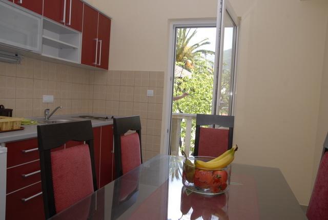 Apartments Dosljak Tivat Kültér fotó