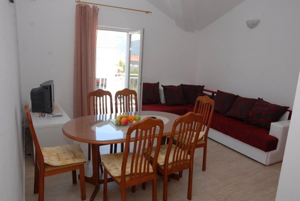 Apartments Dosljak Tivat Kültér fotó