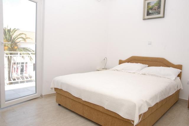 Apartments Dosljak Tivat Kültér fotó